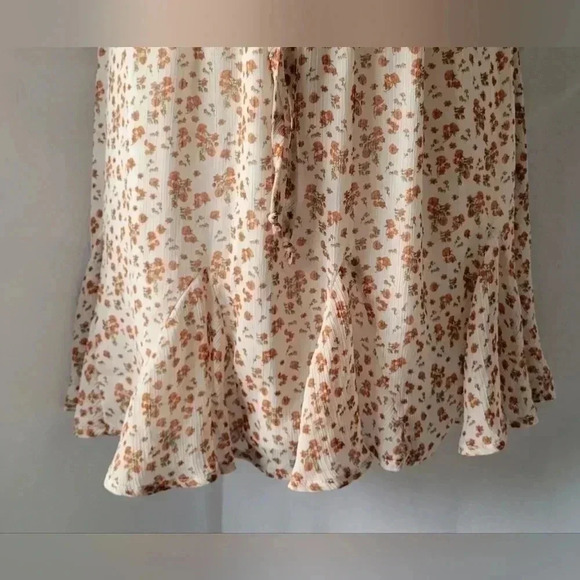 Trixxi Burnt Orange and Cream Floral Dress, size medium - Picture 8 of 11